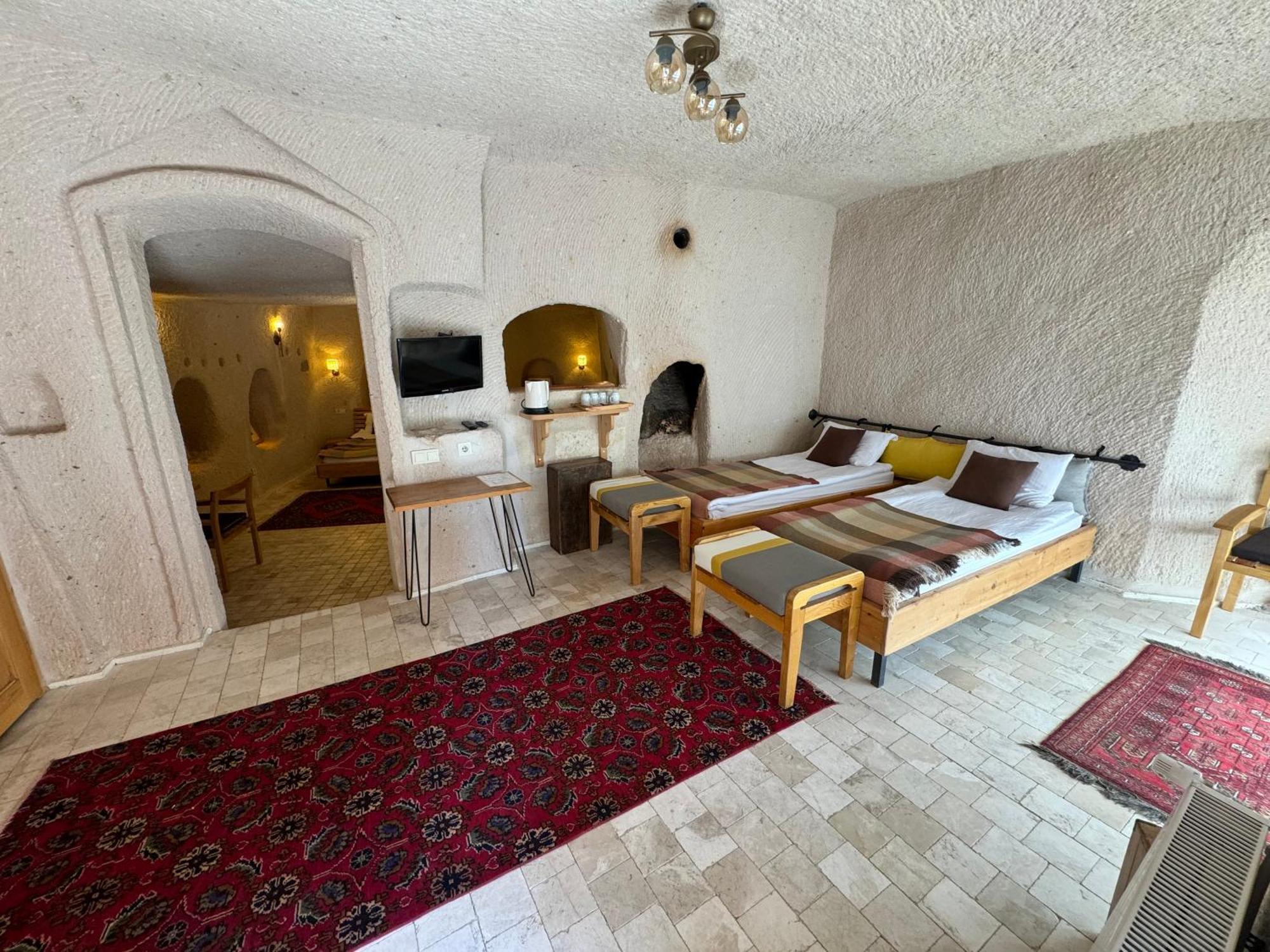 Pinhan Cave Suites ウチヒサール エクステリア 写真